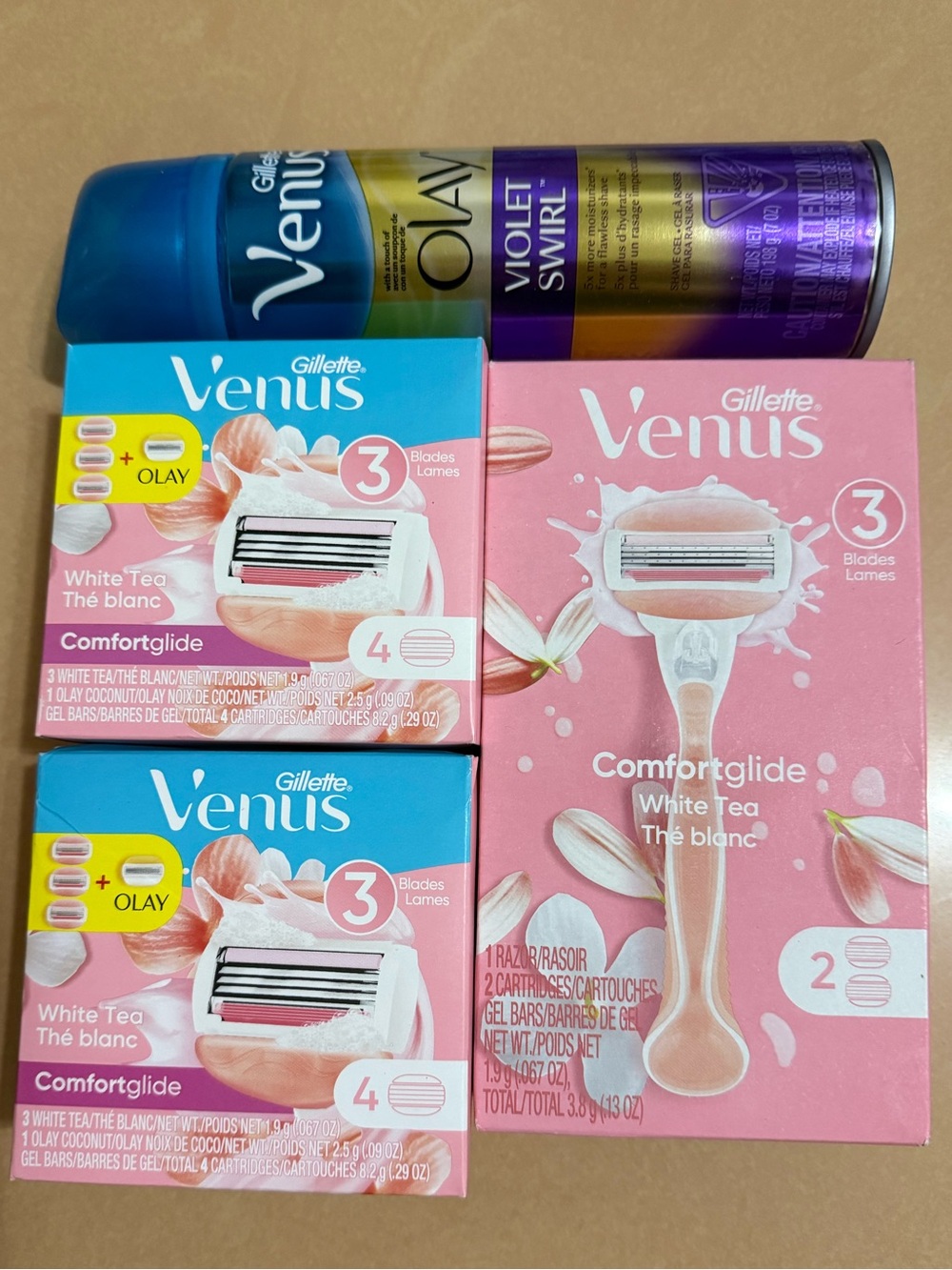 Gillette Venus Razor Refills & Shave Gel Bundle